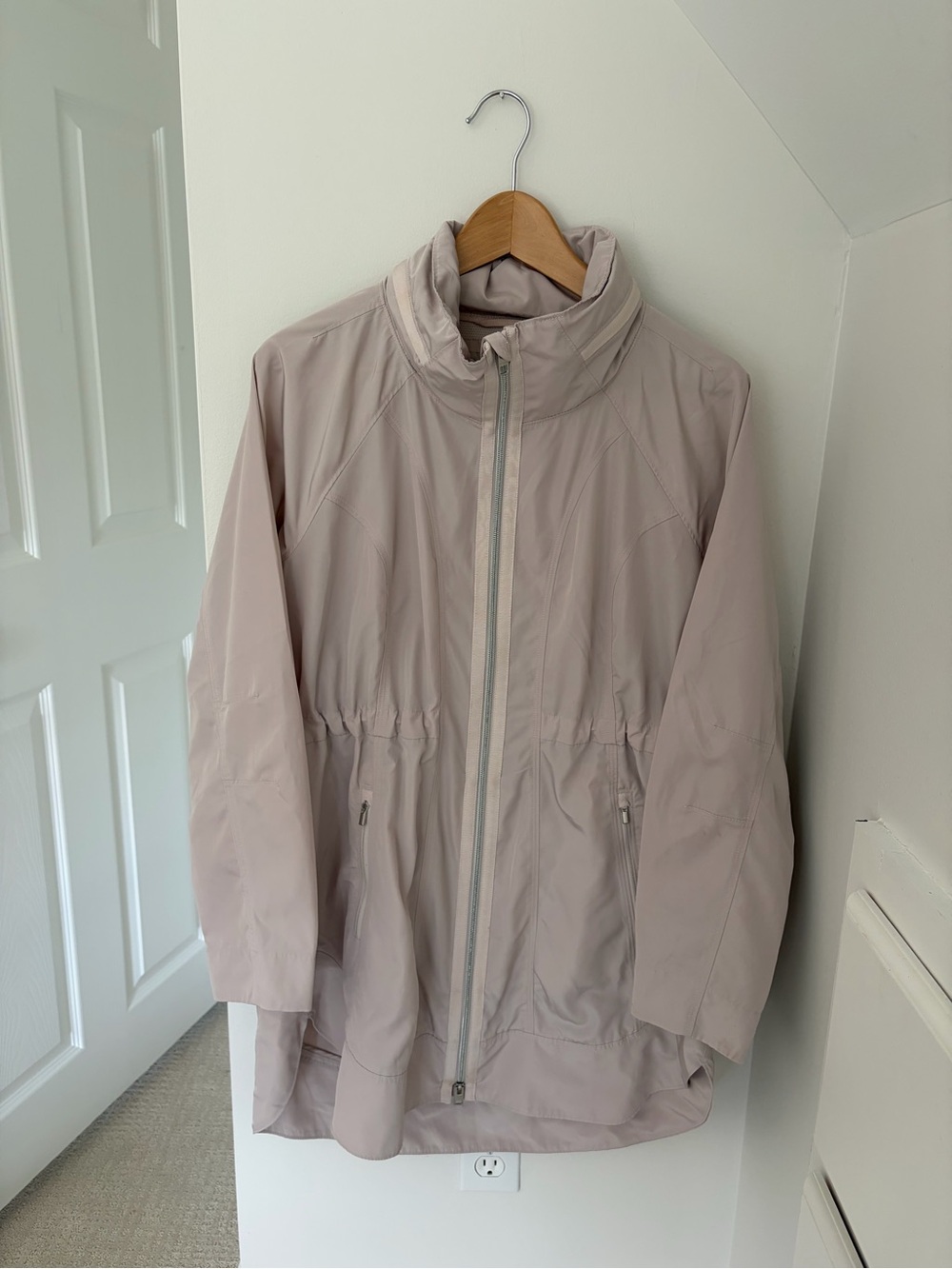 Athleta Light Pink Women's Zip-Front Packable Jacket